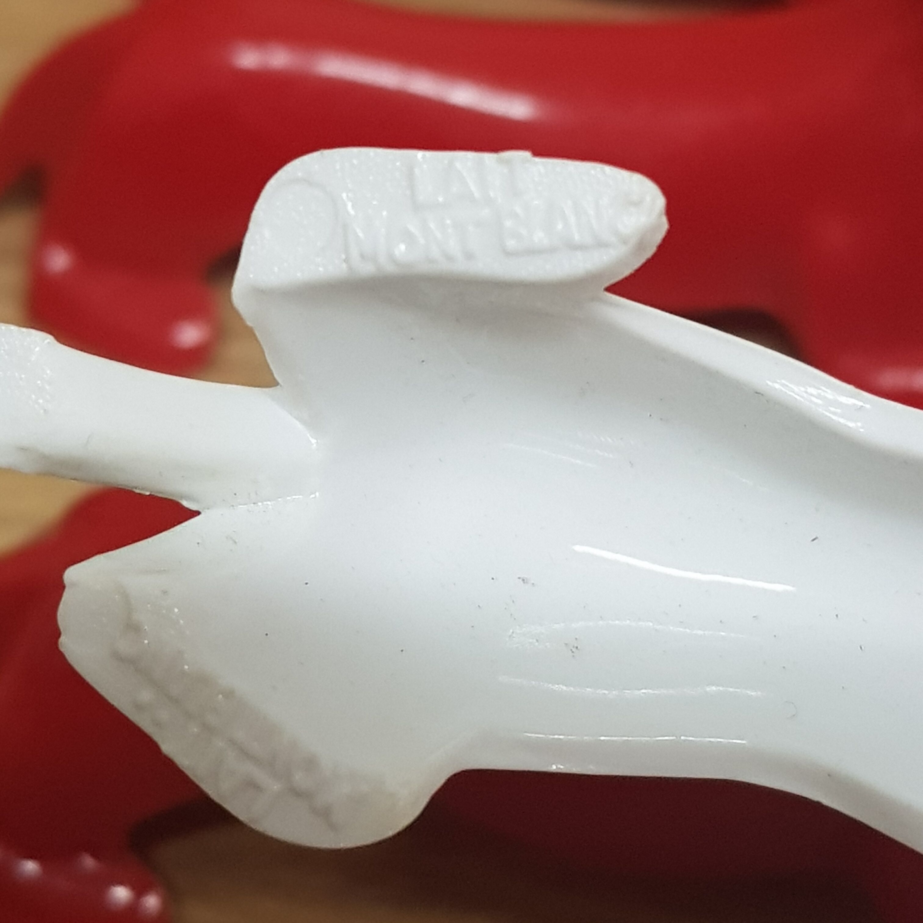 Plexiglass sausage dog cutlery rests