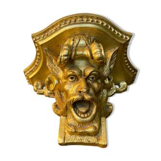 Devil's head wall console