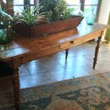 Farmhouse table dating from the end of the 19th century