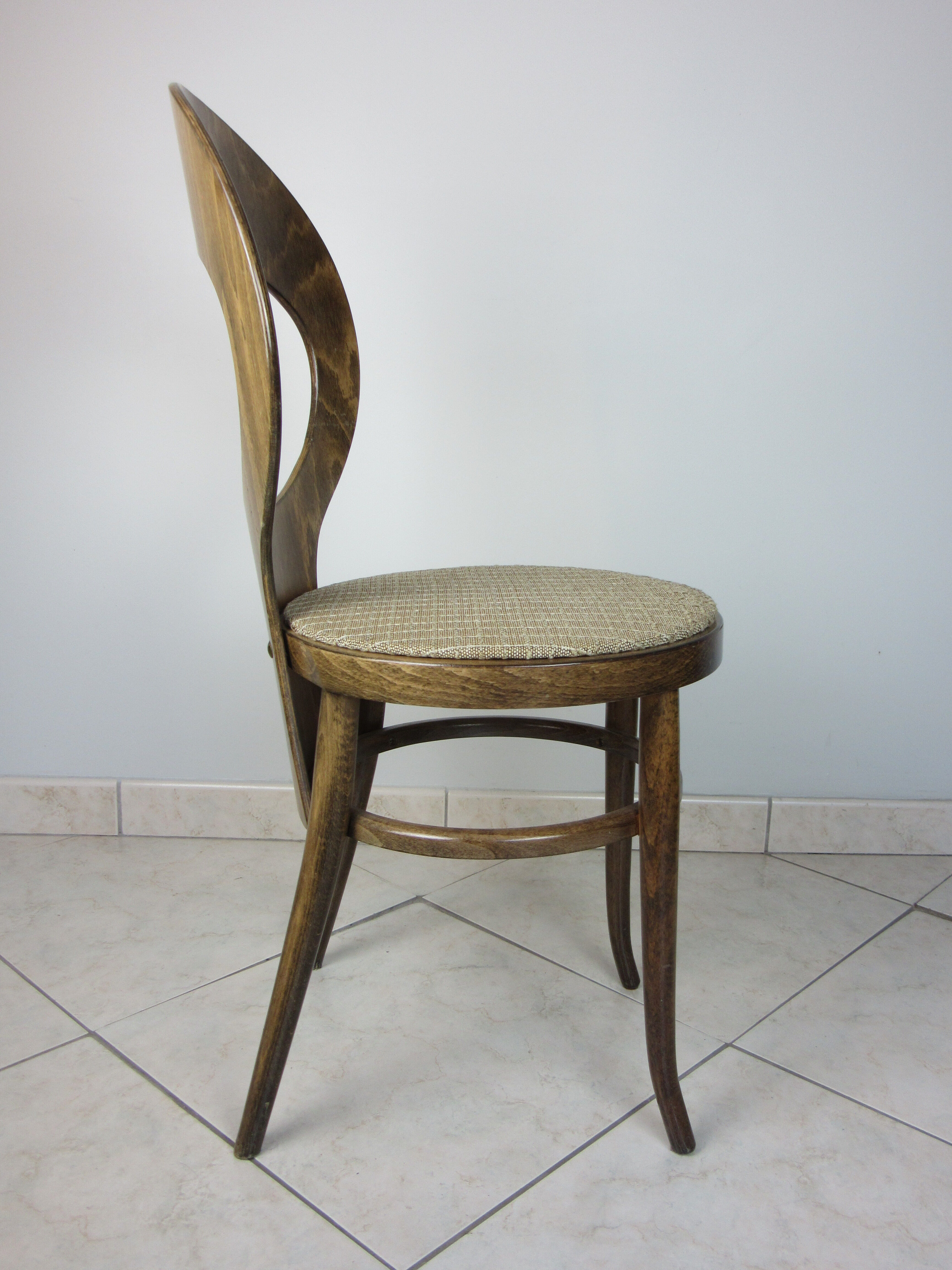 Baumann seagull chair