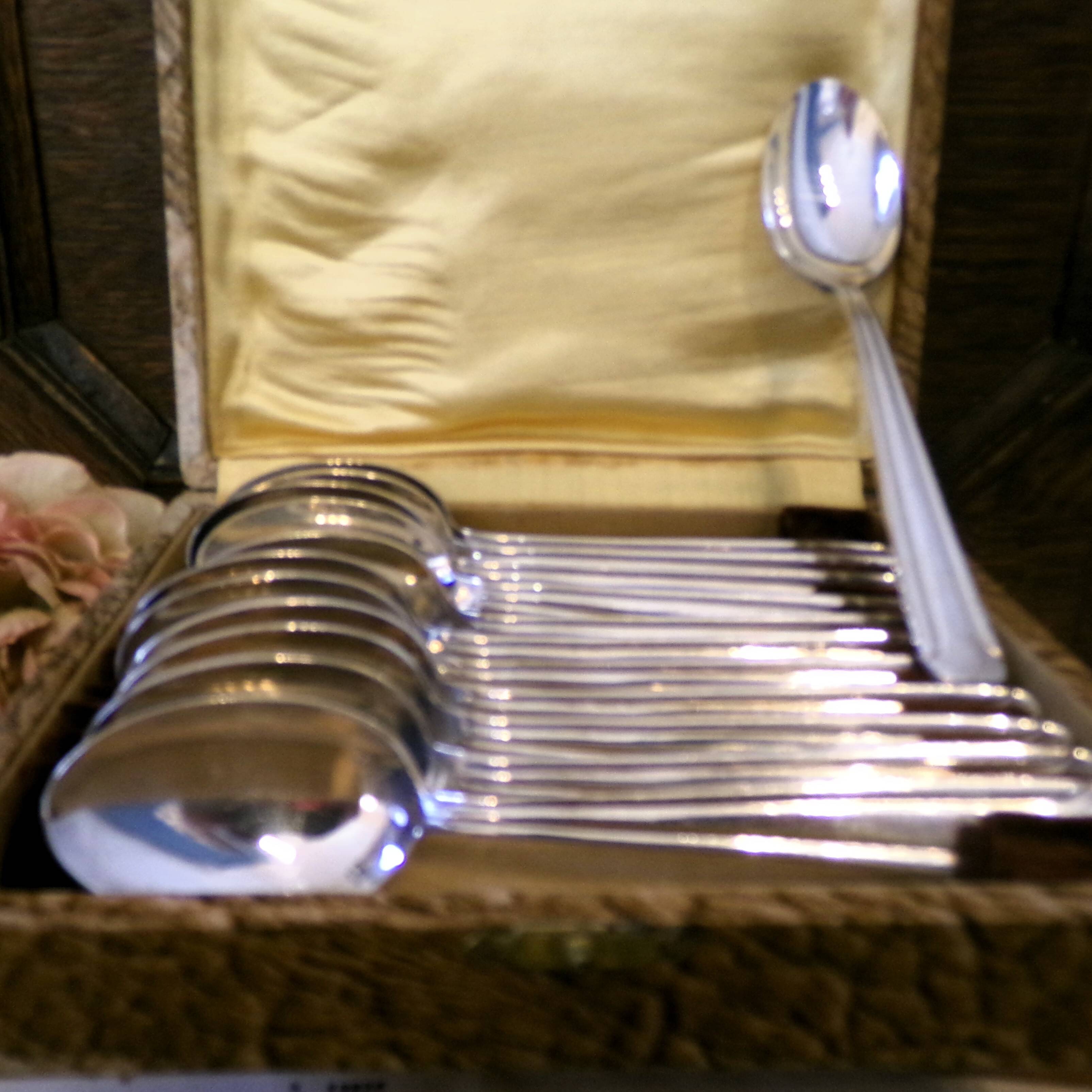 Art Deco silver-plated tea/dessert spoon set of 12