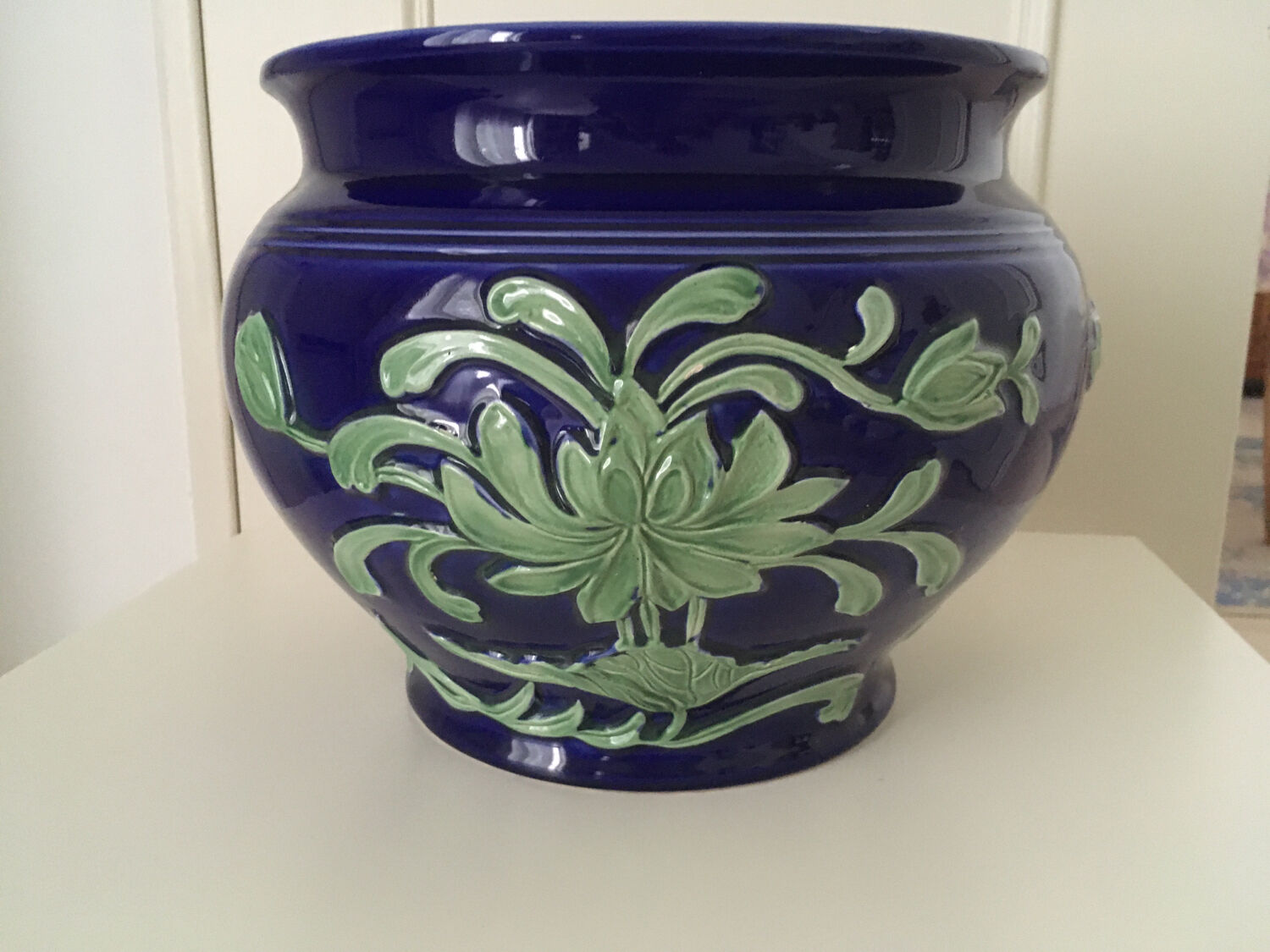 Vintage English flower pot.
