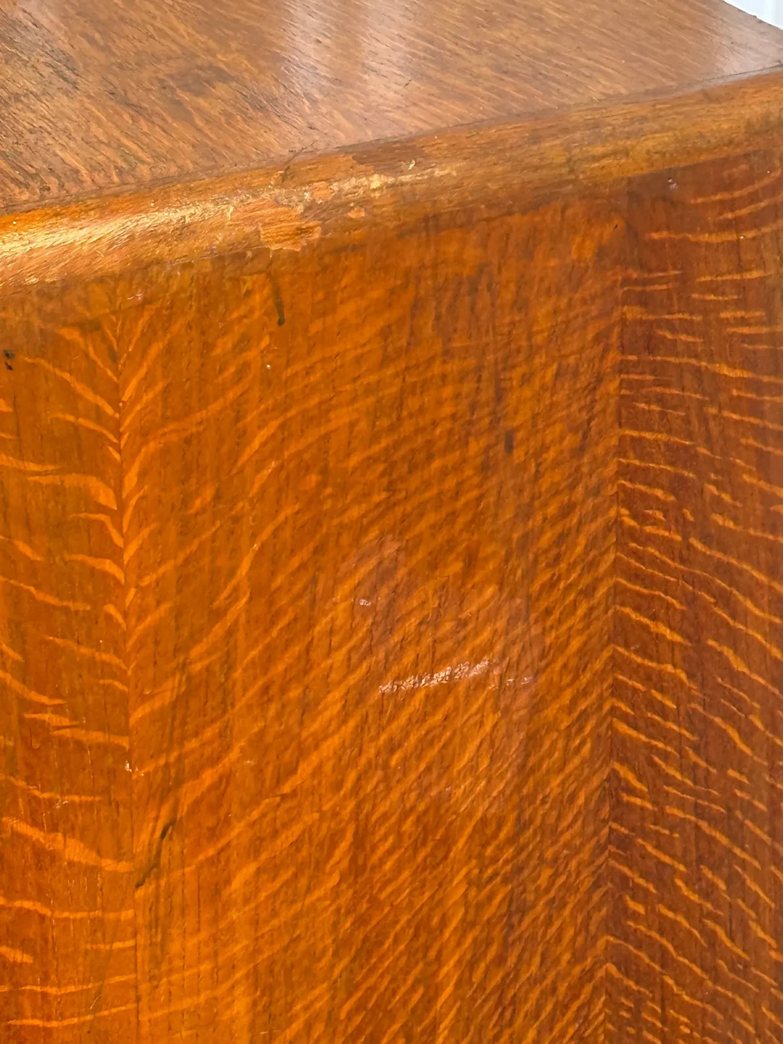Vintage wooden chest of drawers with tapered legs - 1950s/60s
