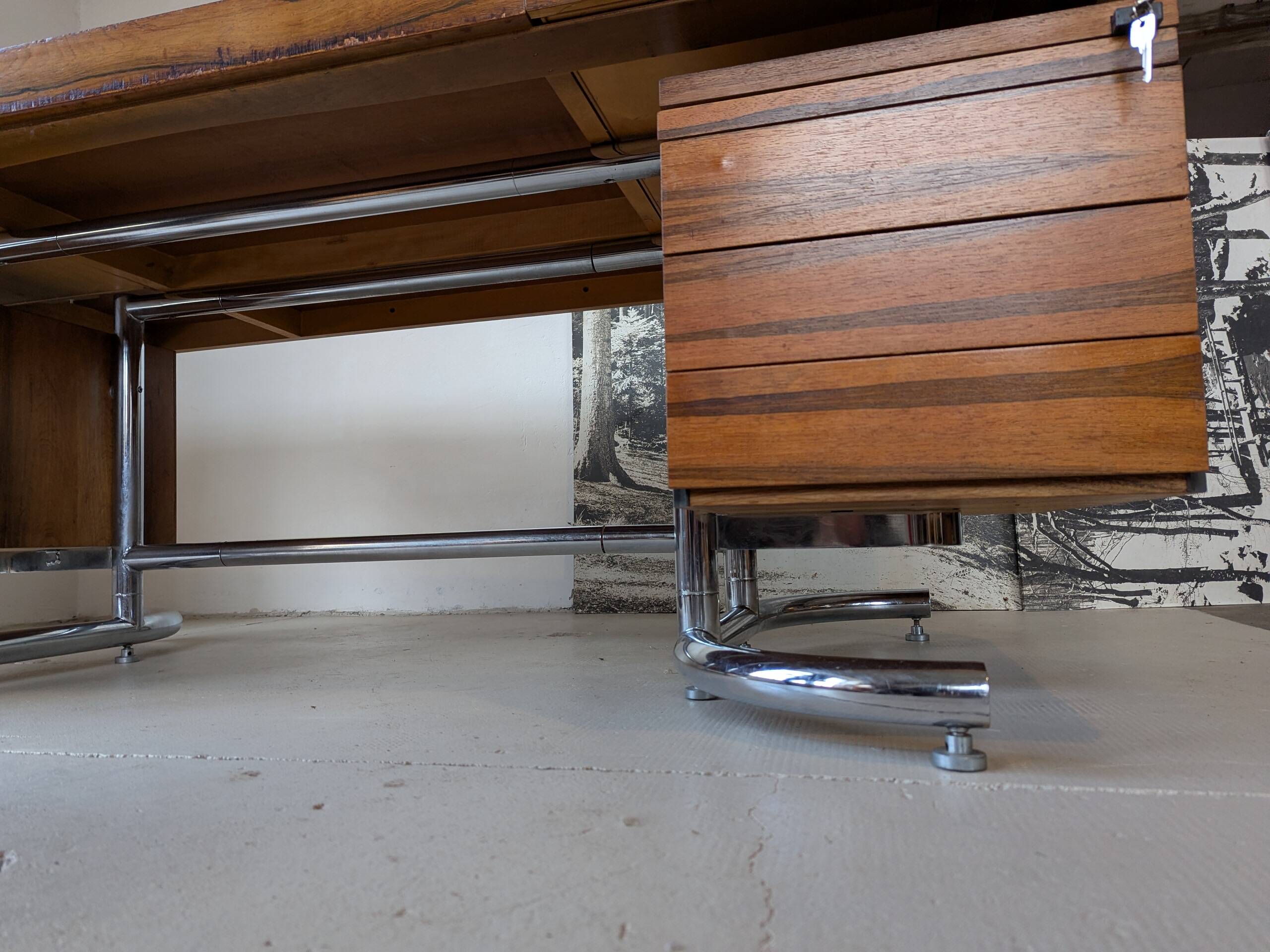 Rio rosewood executive desk, 1970s.