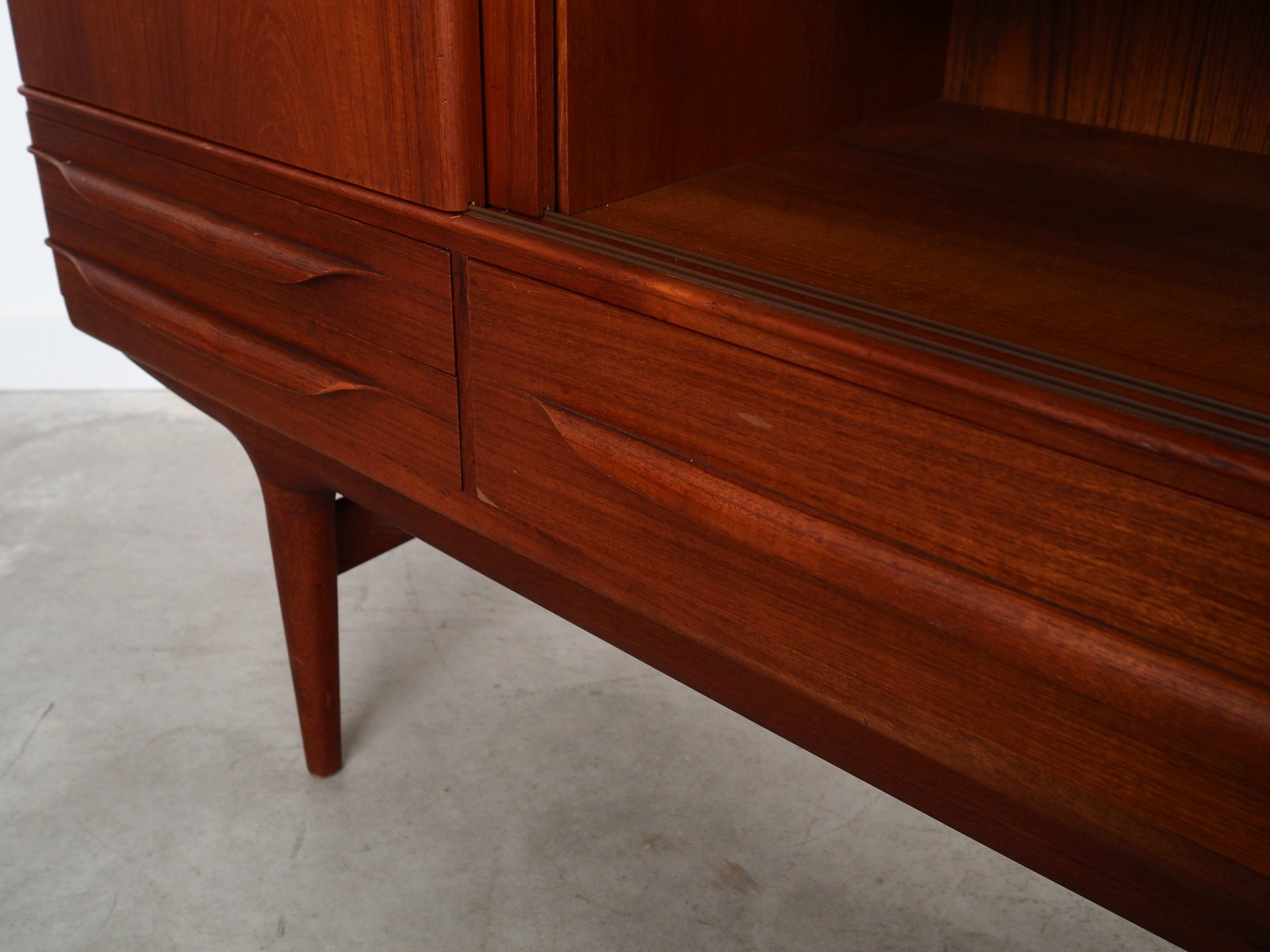 Teak highboard, Danish design, 1960s, designer: Johannes Andersen