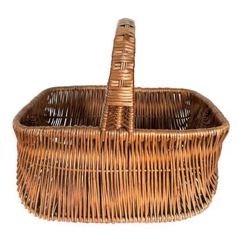 Wicker basket