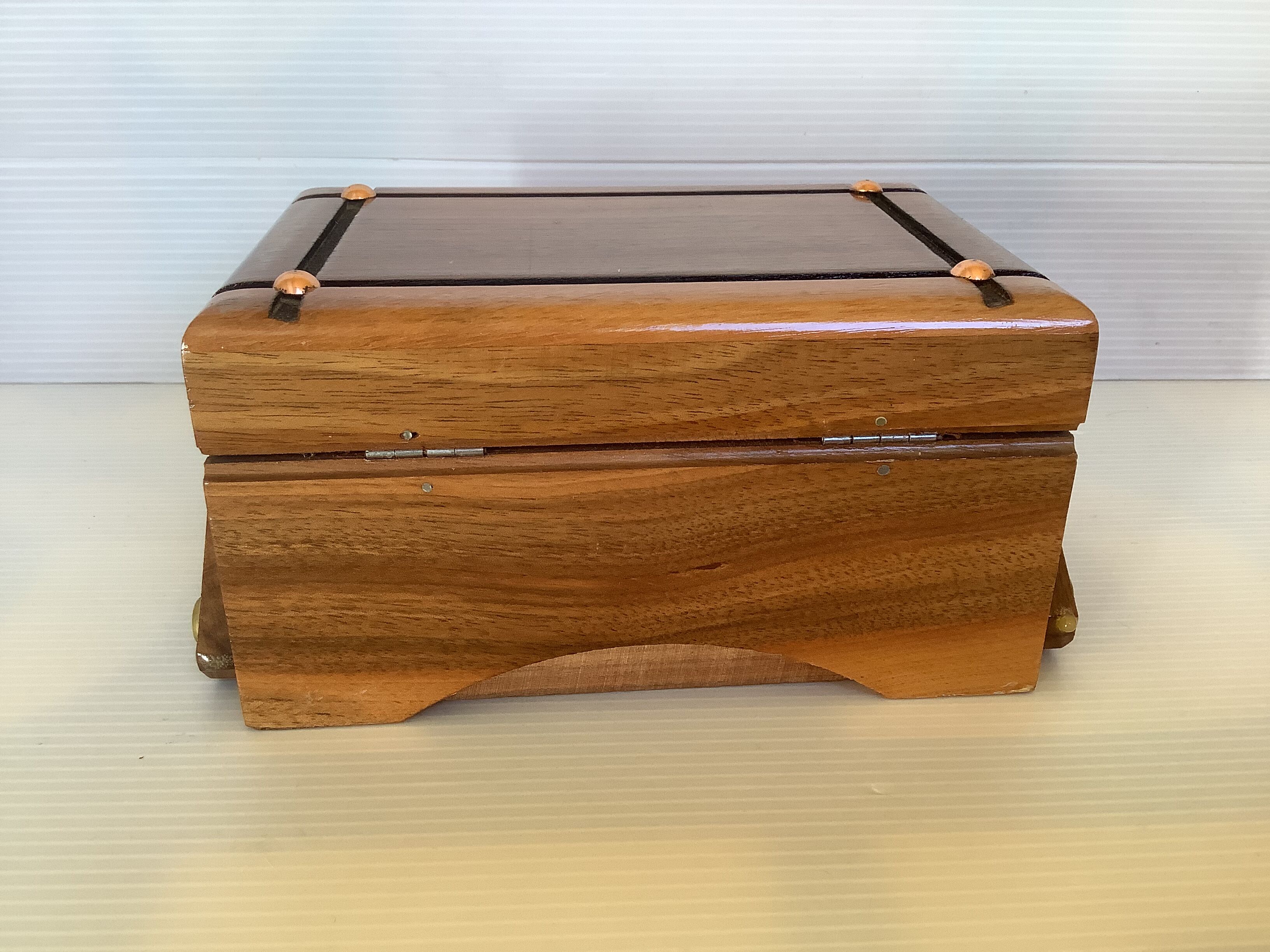 Old wooden cigarette box and ashtray