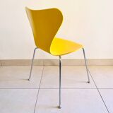 Chaise Design Series 7™ - Arne Jacobsen - Frêne Coloré Jaune - Pieds Chromé