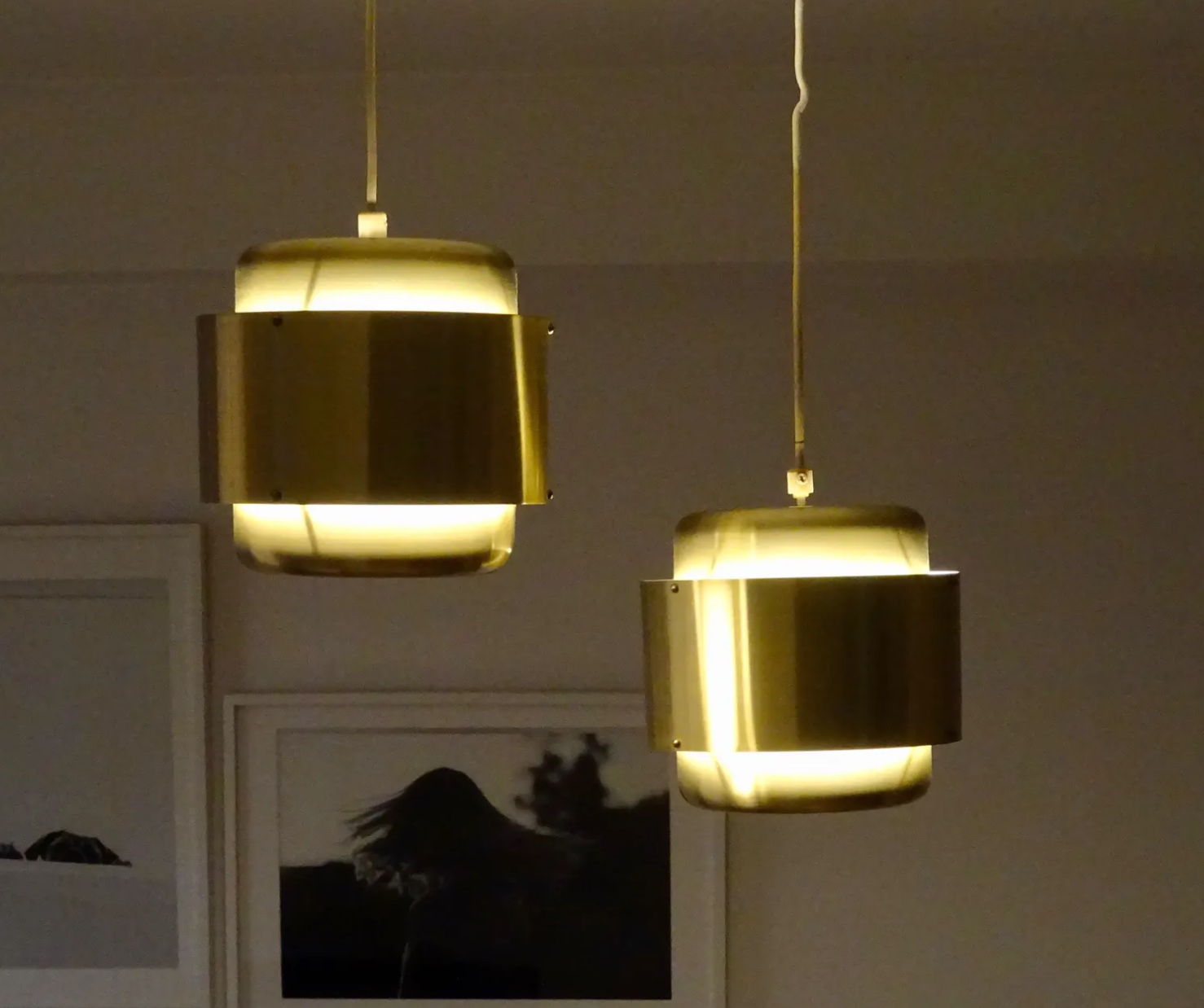 Paire de suspensions scandinaves en laiton Suède 1970