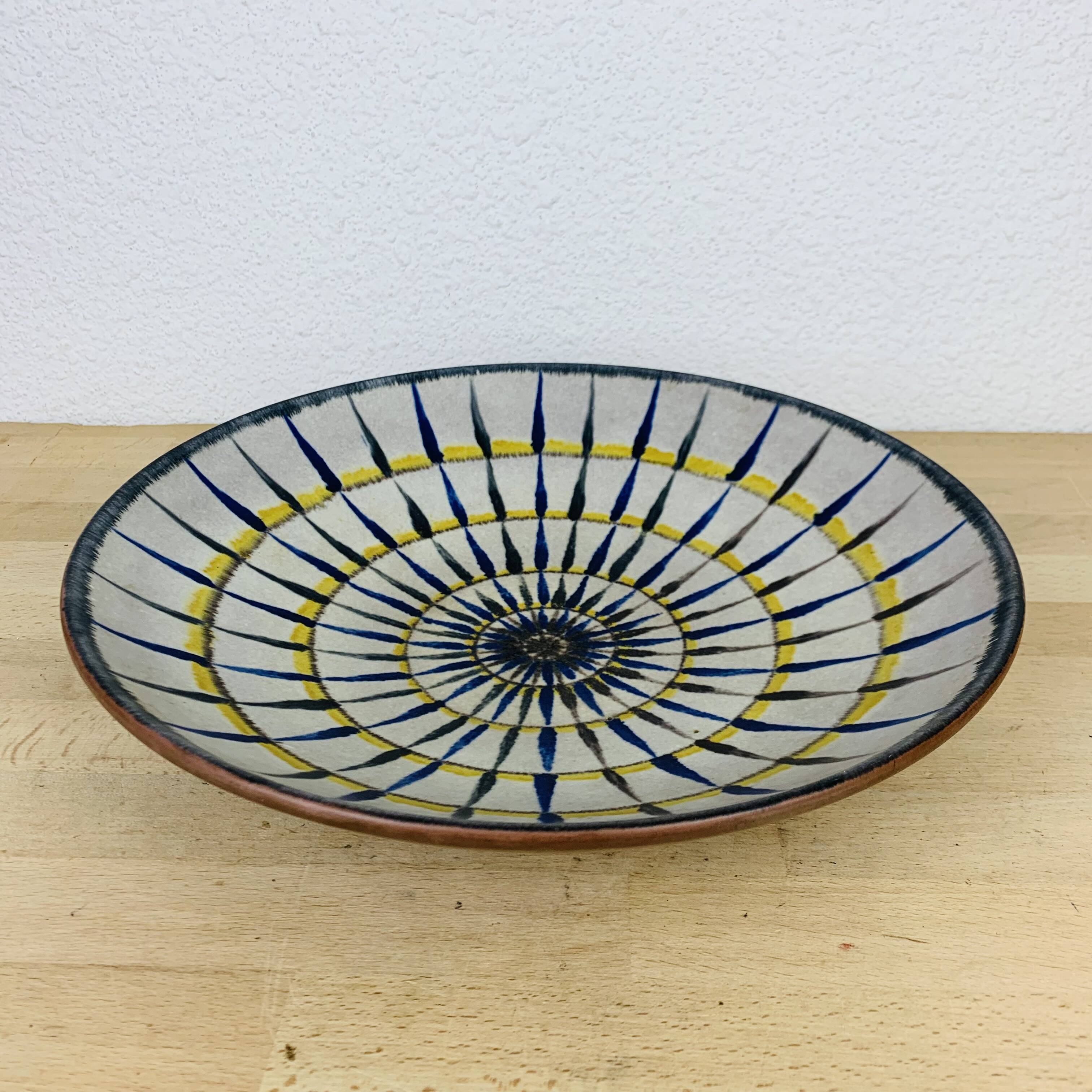 50s ceramic cup signed VB M