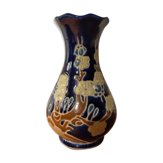 Vase en grès émaillé bleu motifs fleuris japonisant