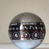 Perpetual calendar vintage design years 70