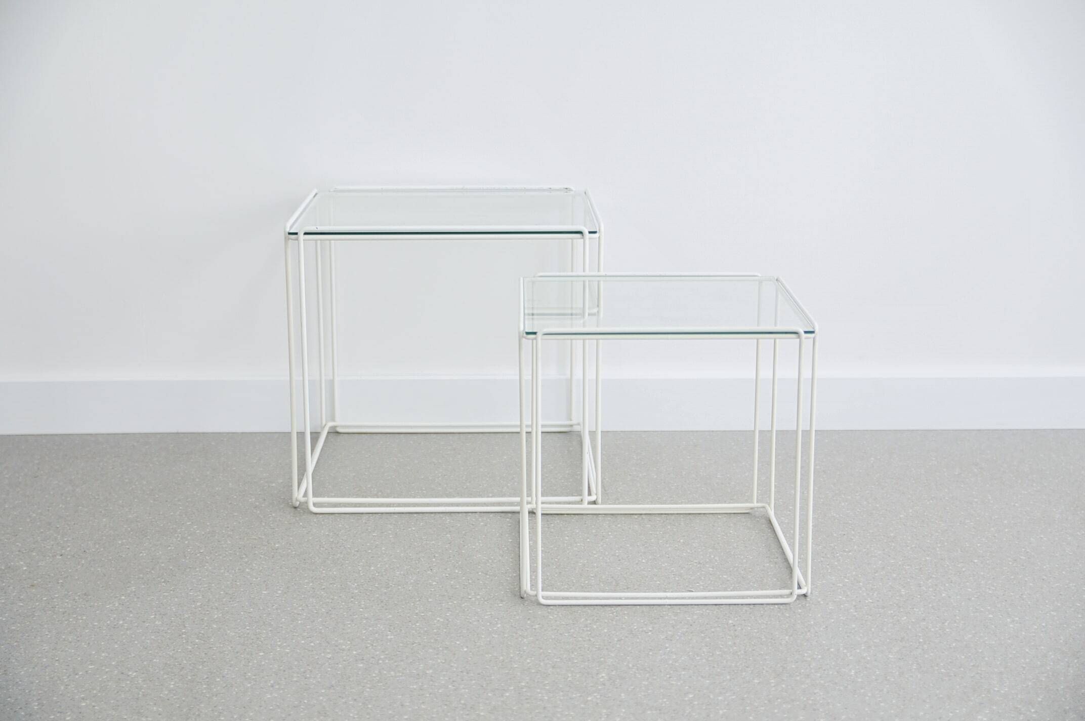 Tables gigognes blanches x2 Isocèle Max Sauze