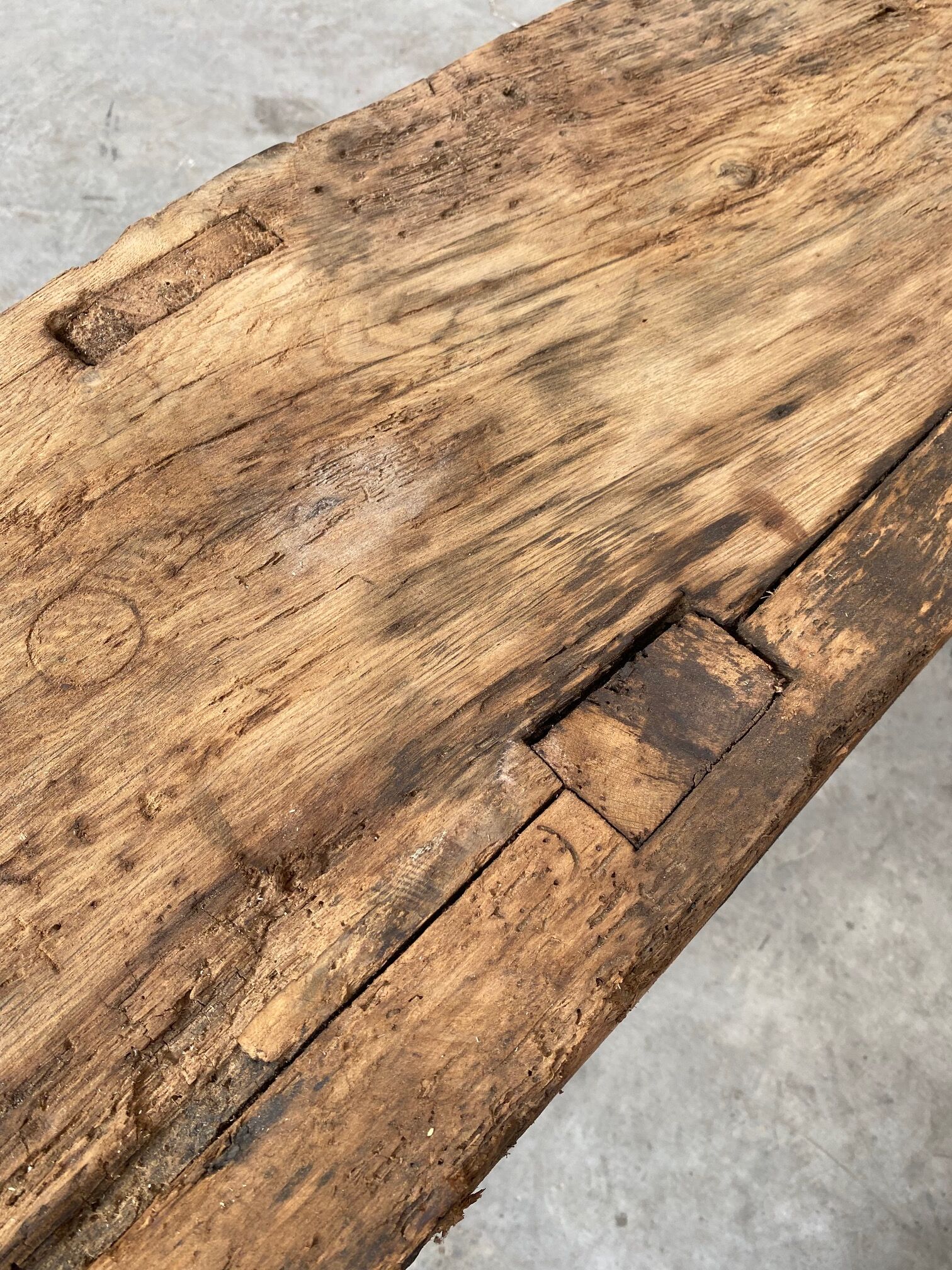 Old established console