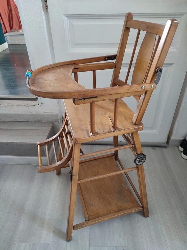Chaise haute bébé vintage baumann