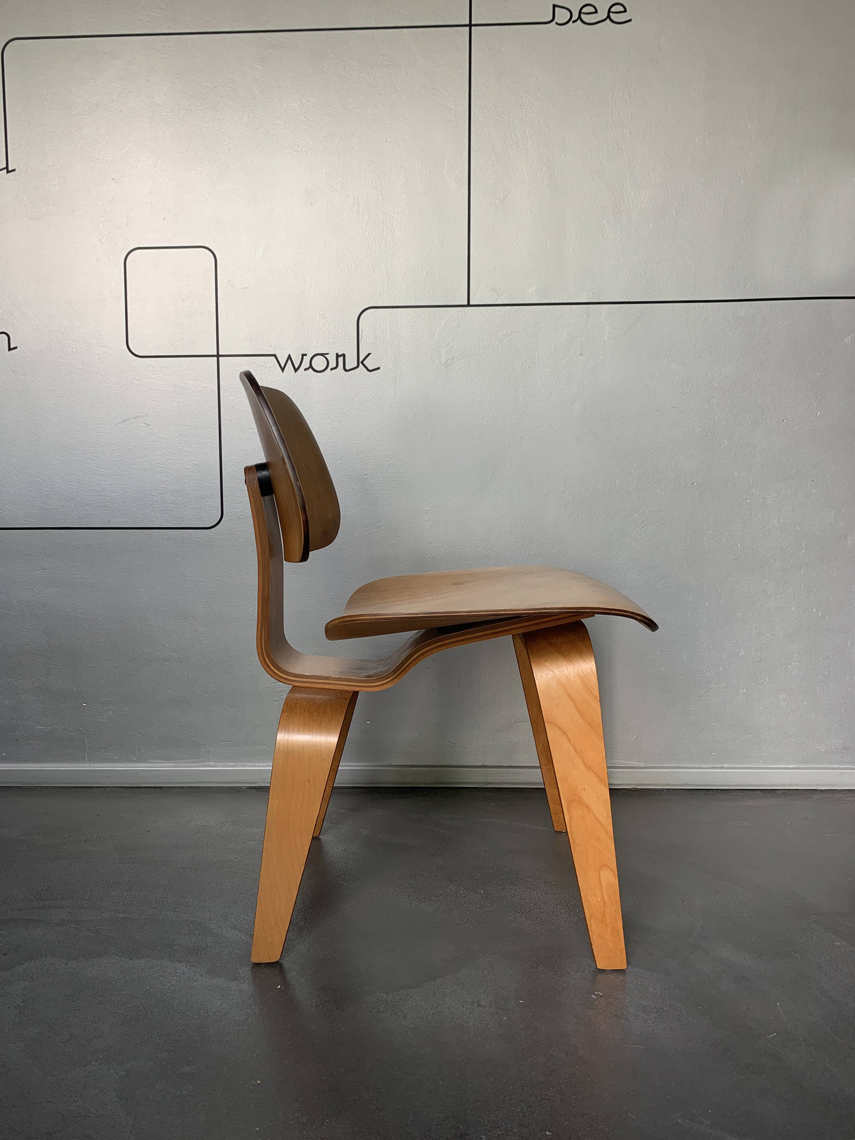 DCW Maple Chair, Charles & Ray Eames for Herman Miller, 1950s