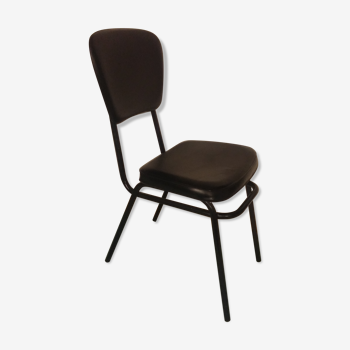 Soudexvinyl black skai chair