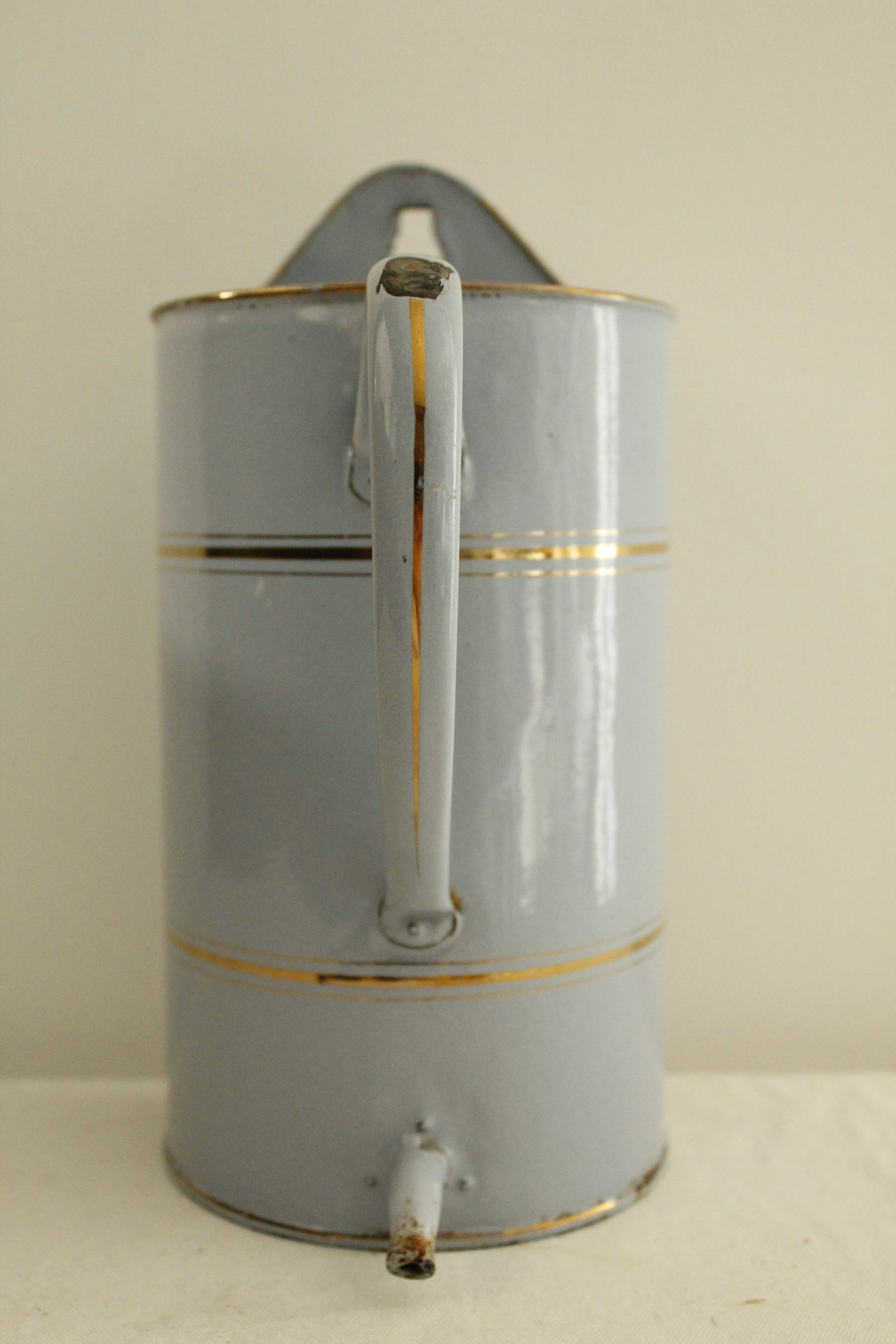 Enamelled metal fountain - light blue and gold