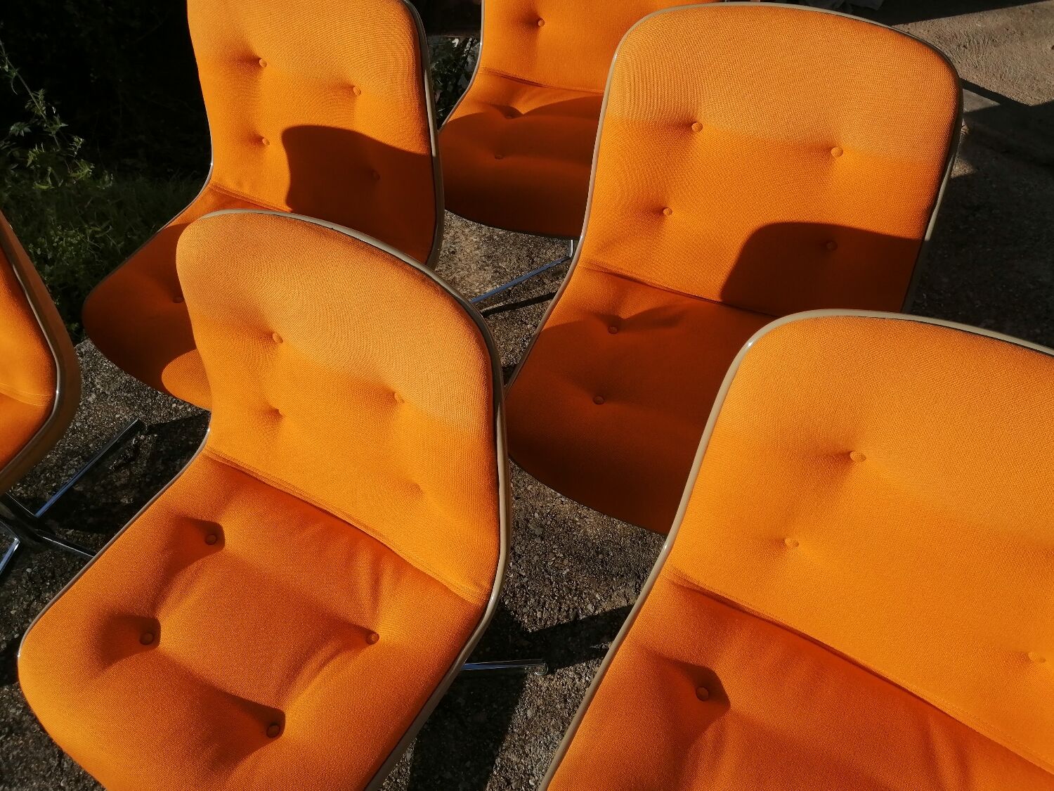 Set of 4 vintage Steelcase Strafor office chairs by Randall Buck.