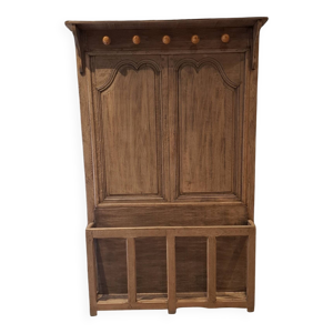 Portemanteau et parapluie