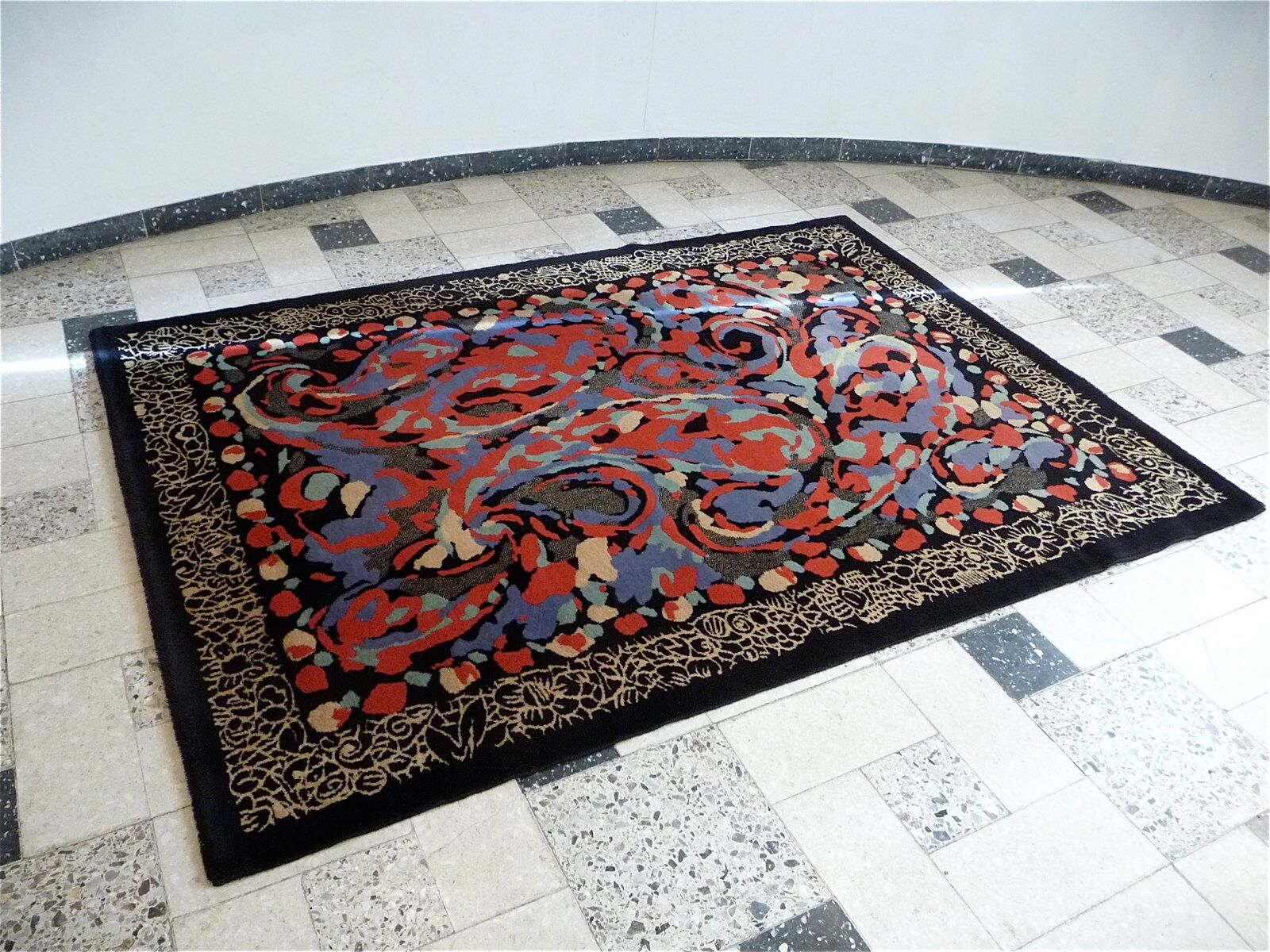 Postmodern Art rug by Pierre Balmain for Van Neder Rugs, France 1980s