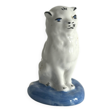 Petit chat ancien en céramique émaillée XIXe