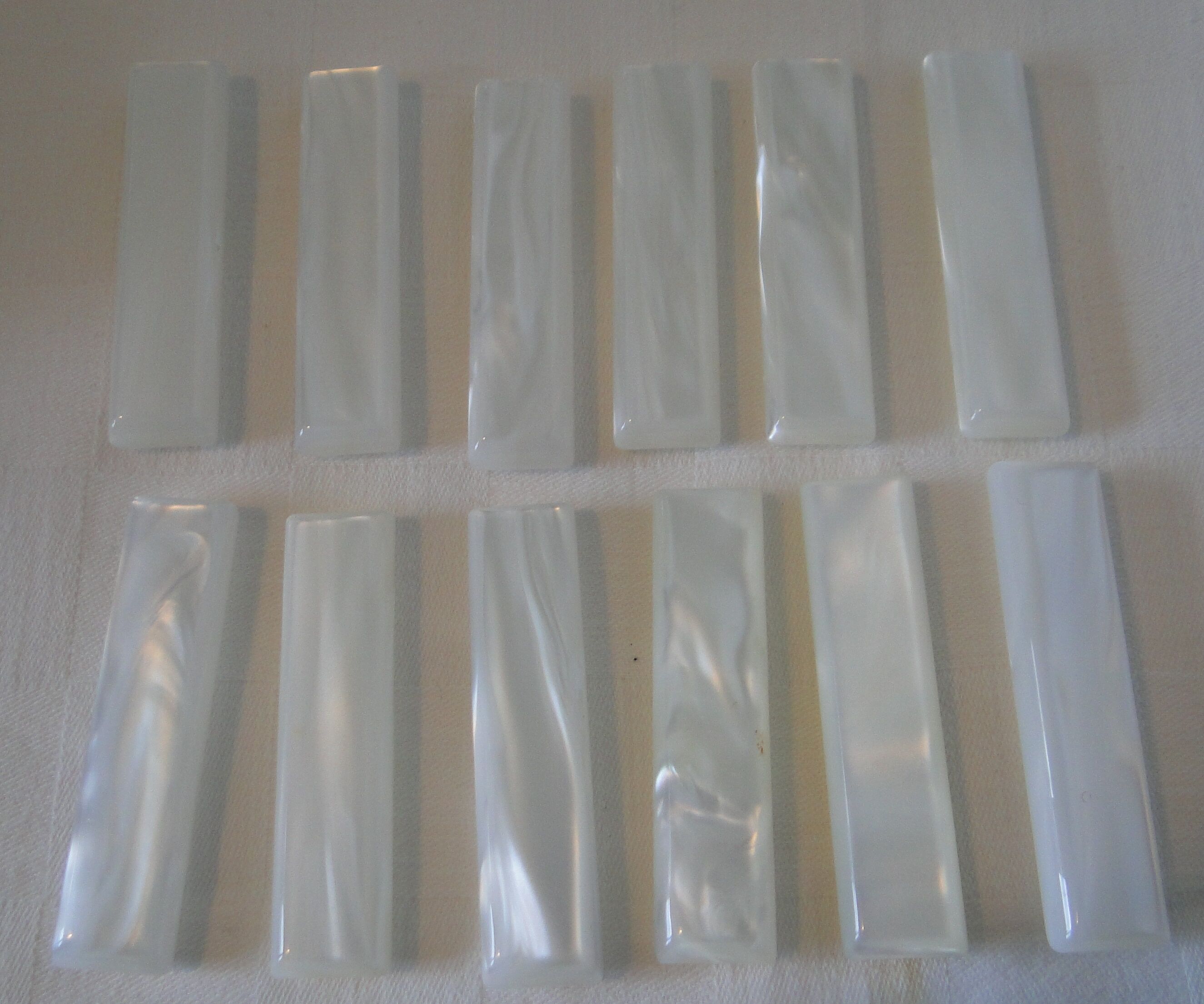 12 old guy degrenne knife holders