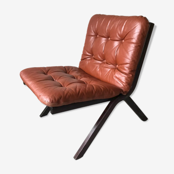 Scandinavian folding armchair in cognac leather