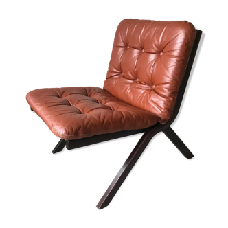 Scandinavian folding armchair in cognac leather