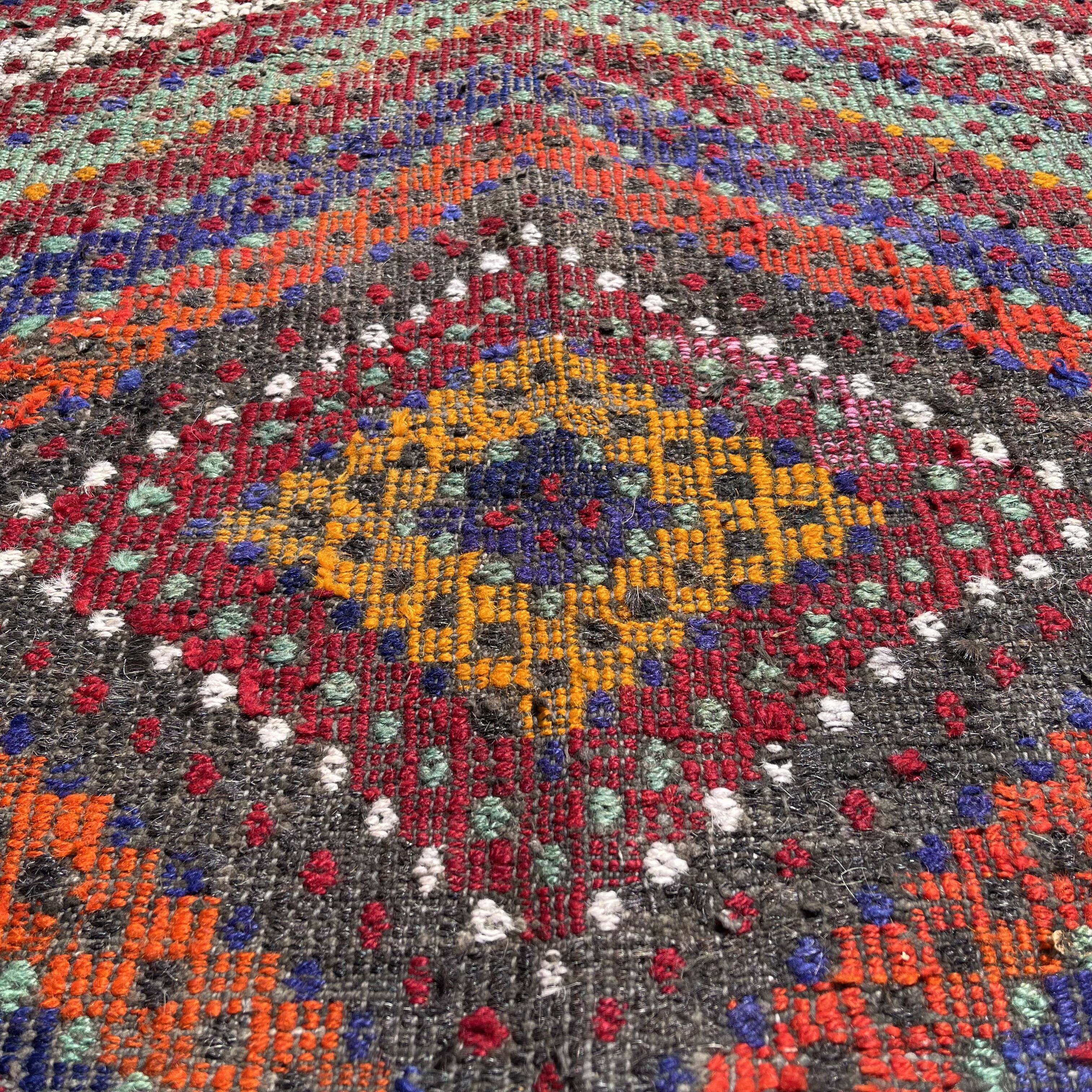 Vintage turkish kilim rug , 295 x 197 cm