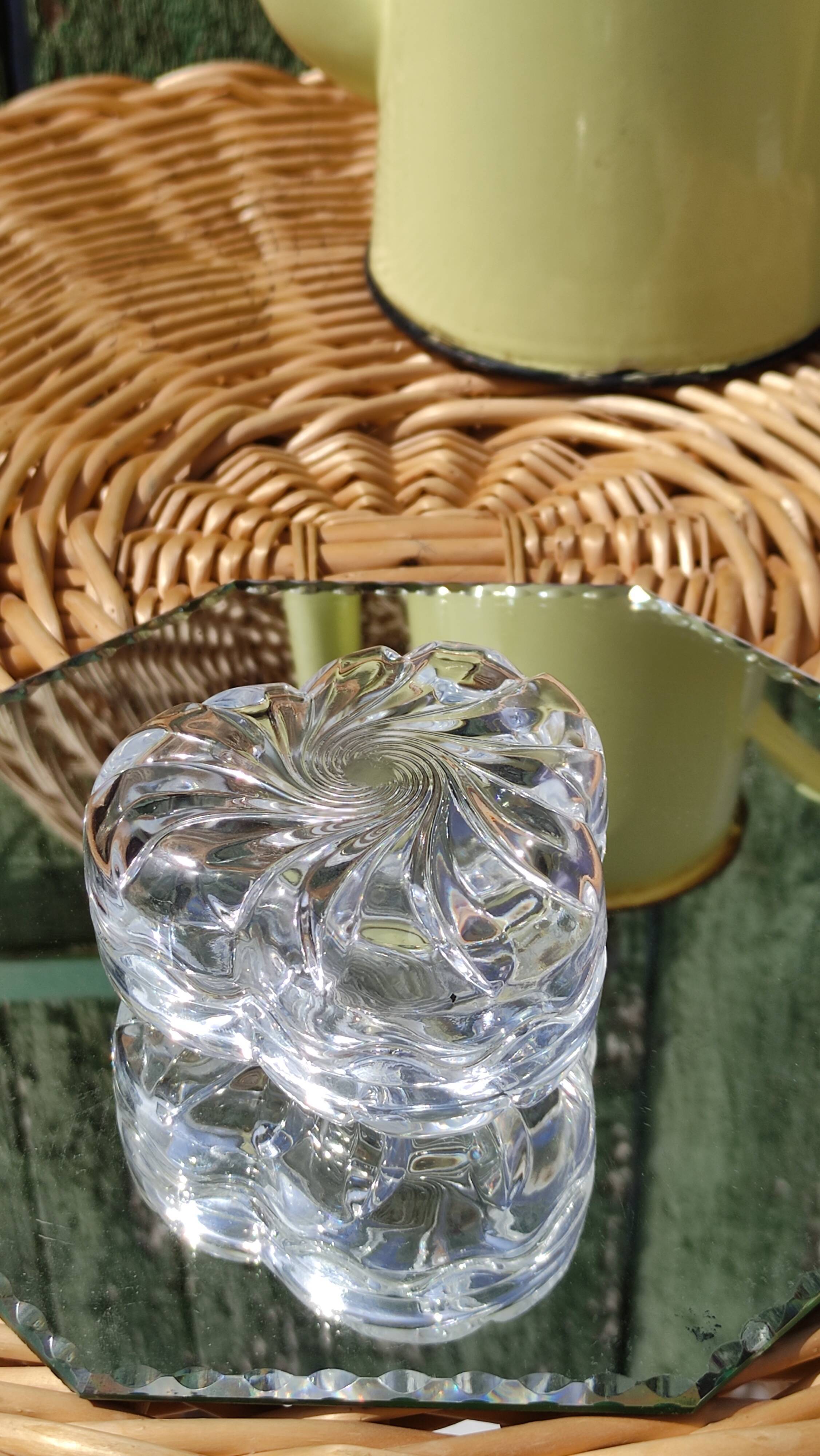 Thick and chiseled glass box