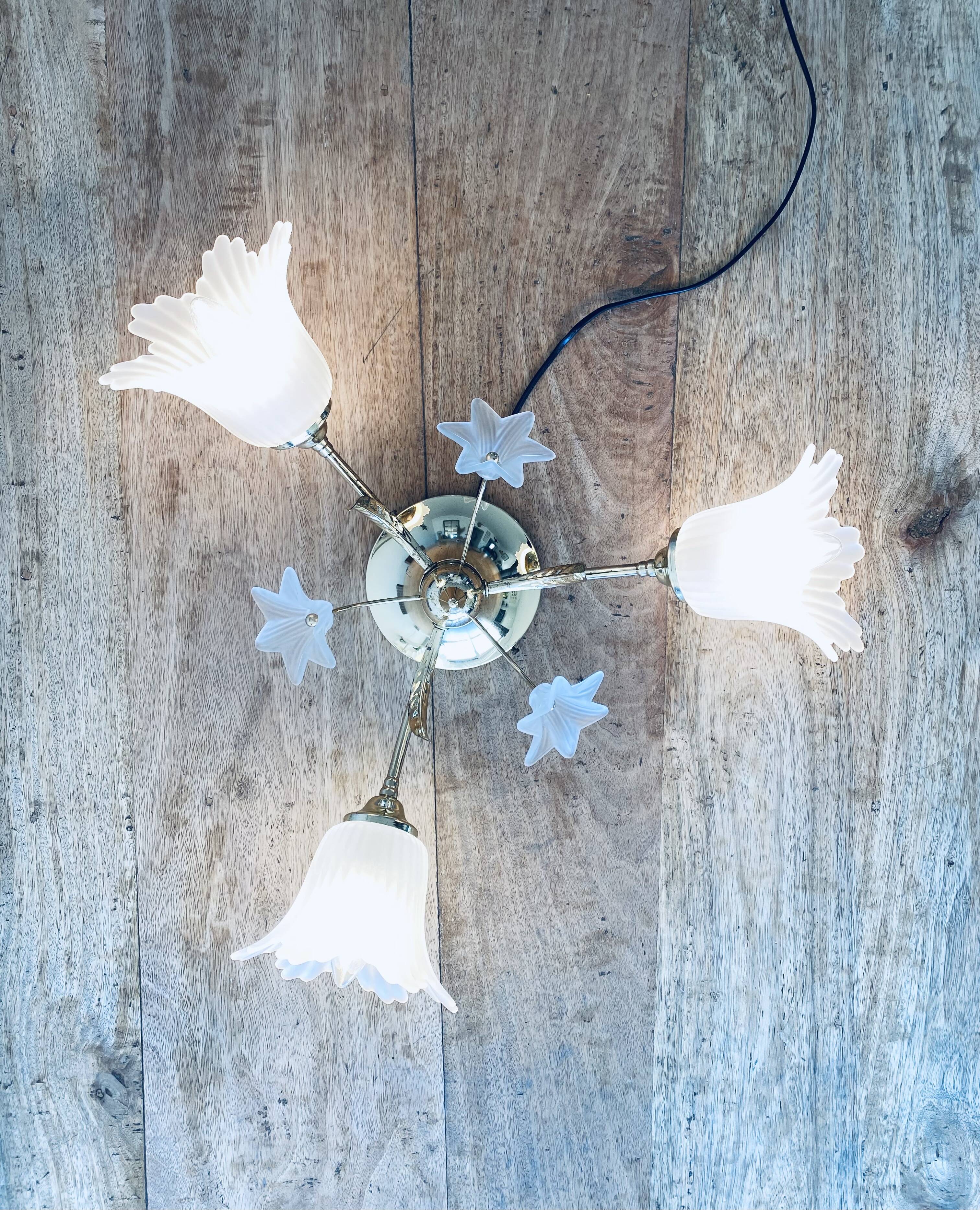 Ceiling lamp art deco flowers three fires