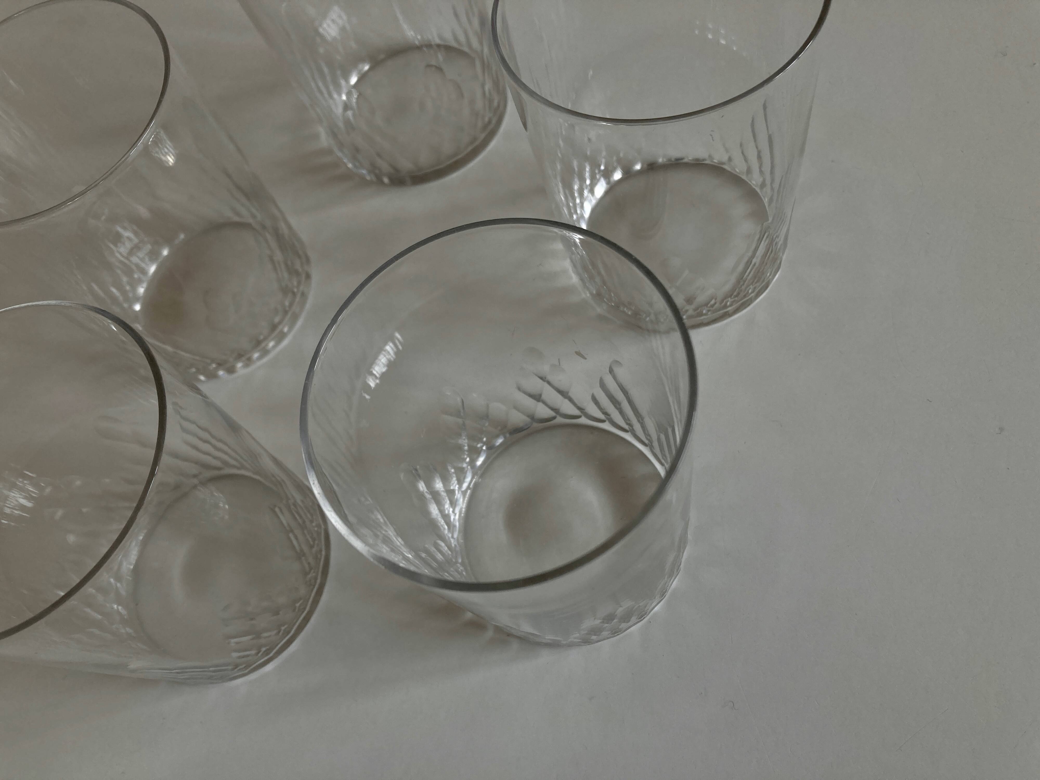 Set of 5 Baccarat modernist Ecailles water goblets