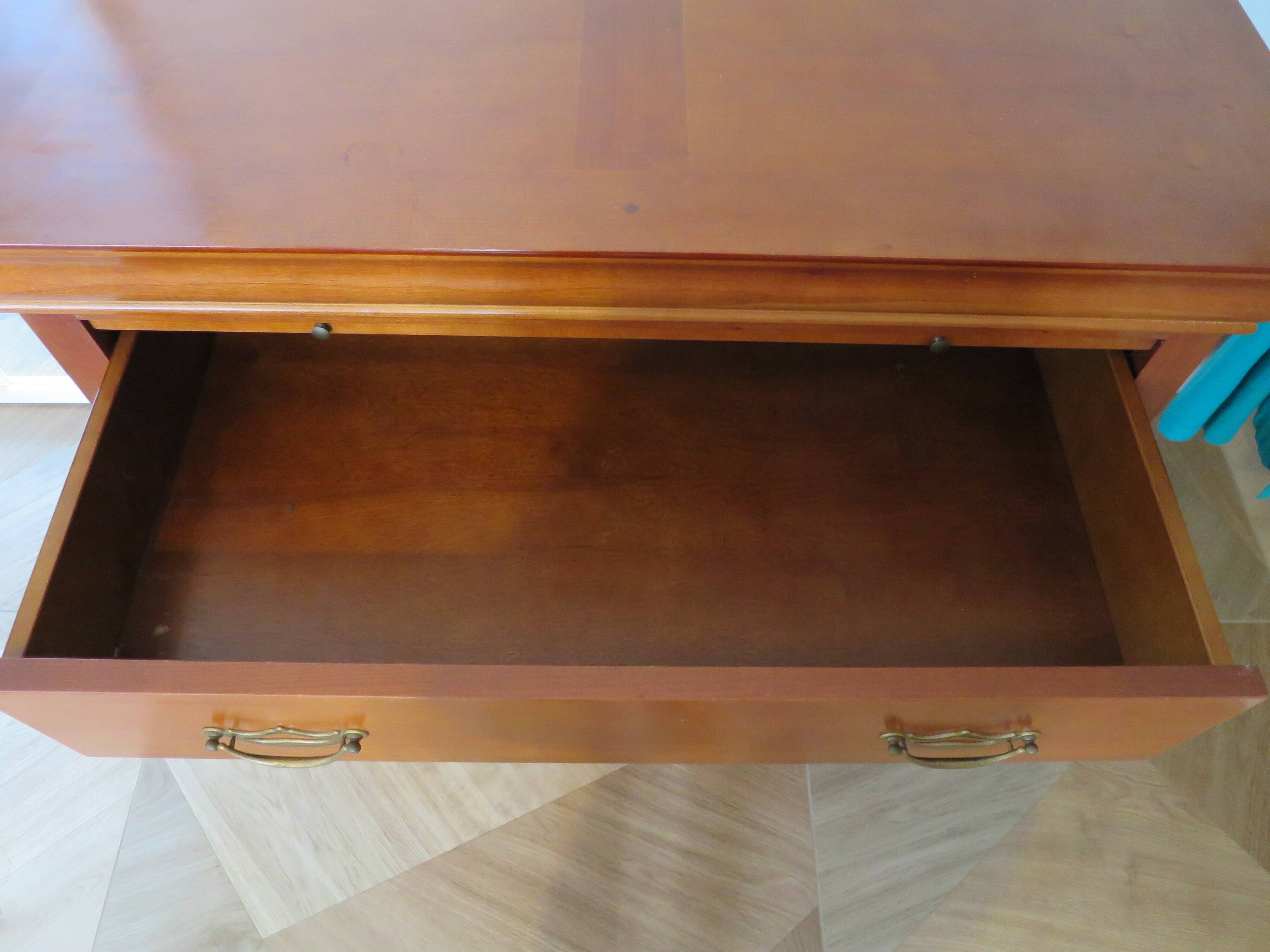 3-drawer chest of drawers with sliding shelf - Louis Philippe style - cherry color