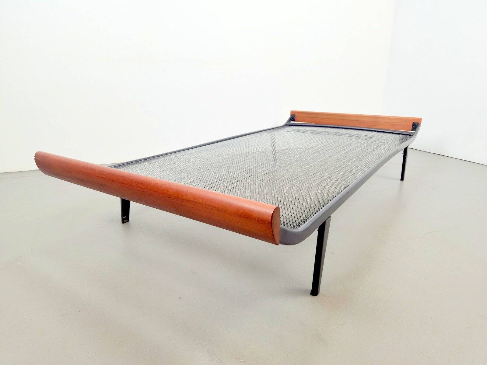 Cleopatra Daybed by A.R. Cordemeijer for Auping, Netherlands, 1950s