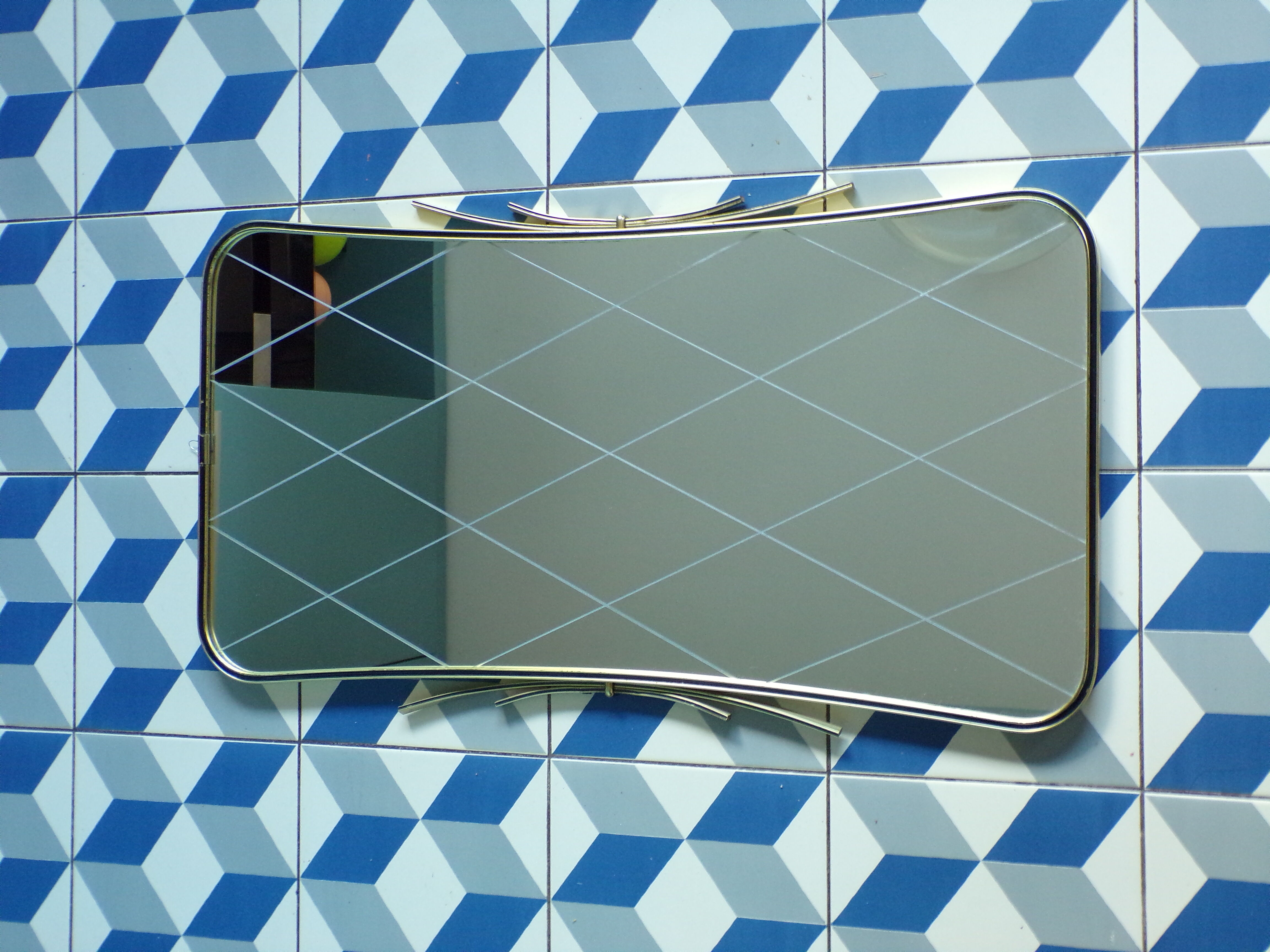 Mirror mirror 25x66cm