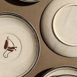 Set of stoneware plates