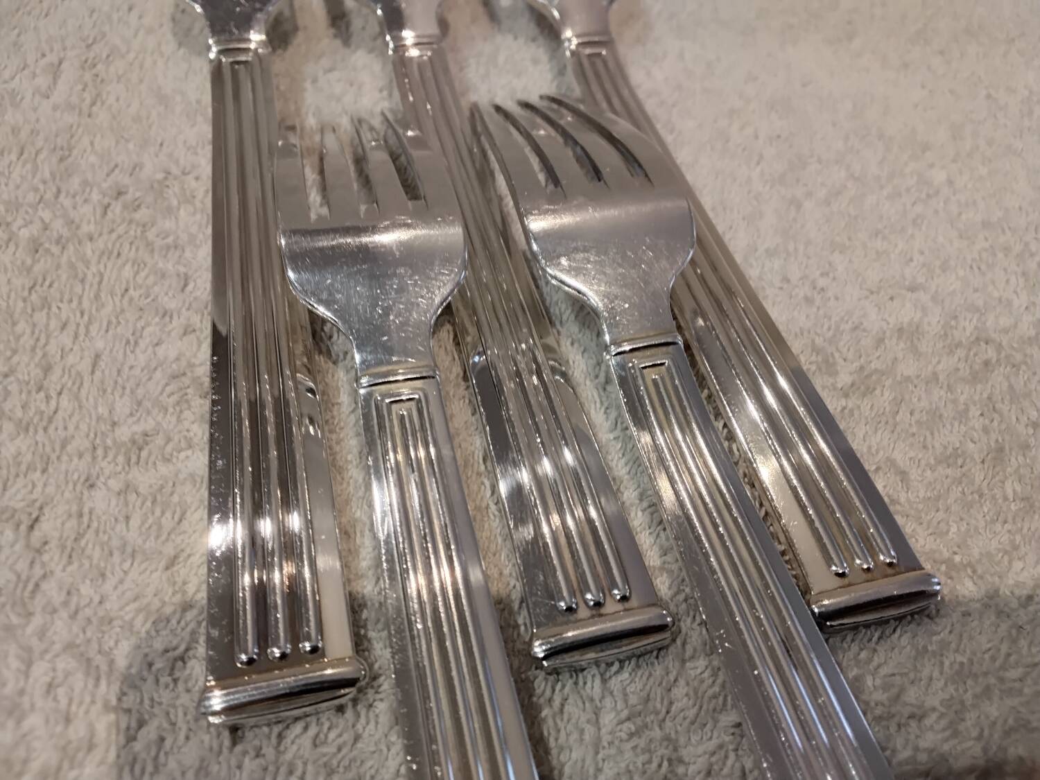 5 silver-plated table forks by Christofle, Triade pattern