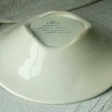 Wavy model faience dish from delft blauw holland