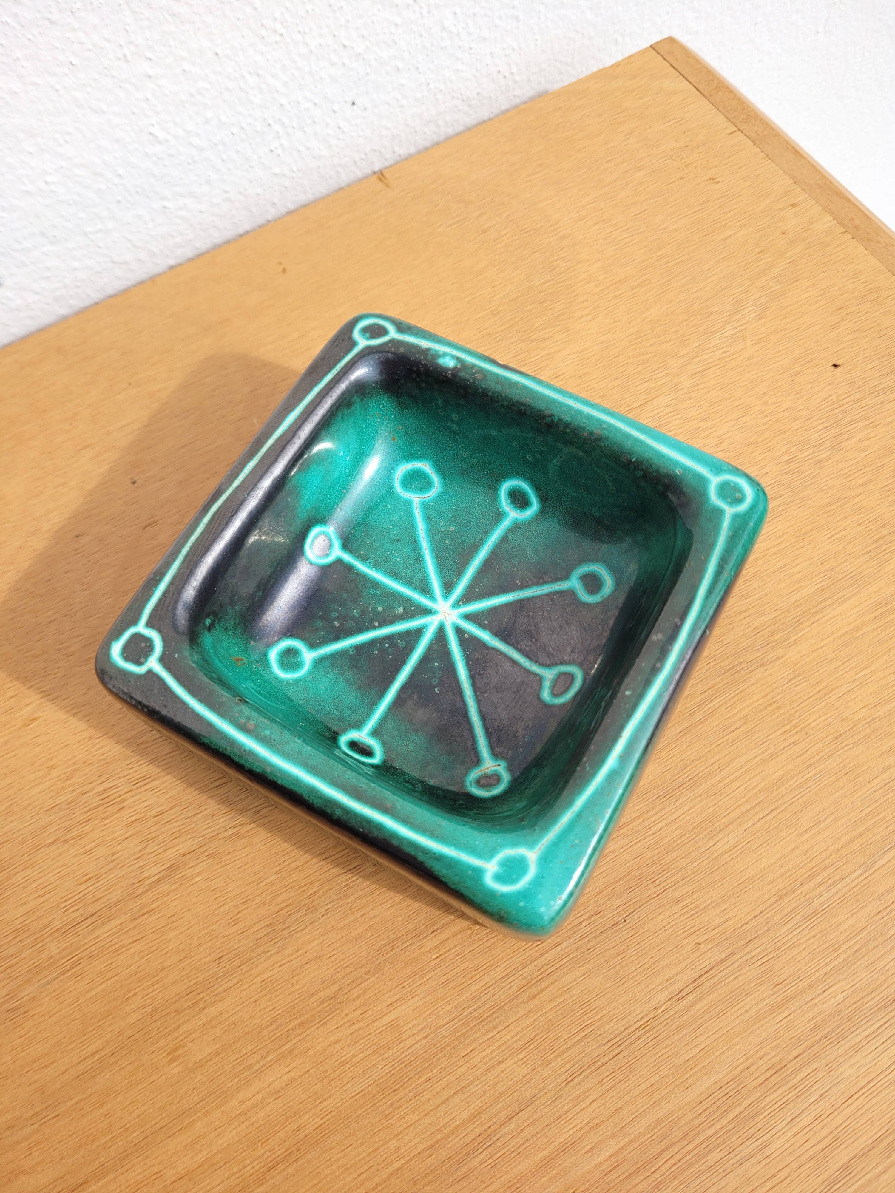 Ceramic pocket emptier by Charles Voltz in Vallauris