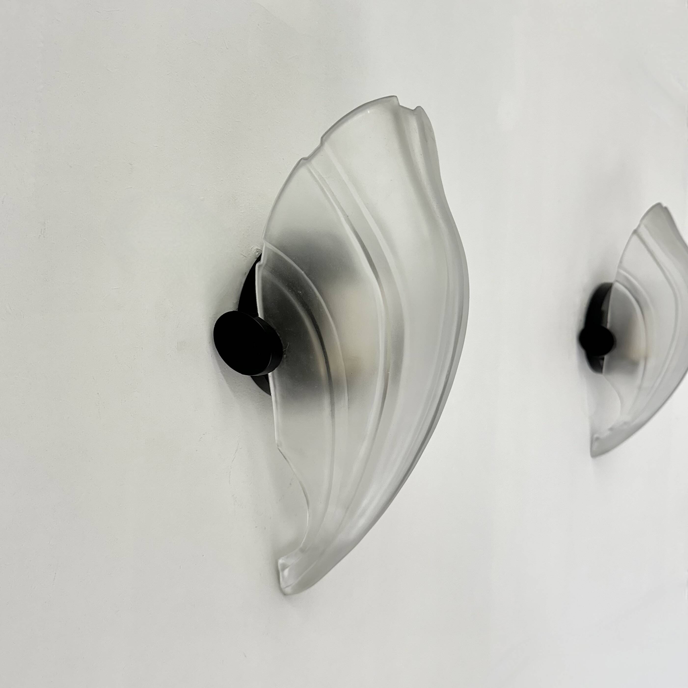 Pair of post modern shell wall lamps , 1980s