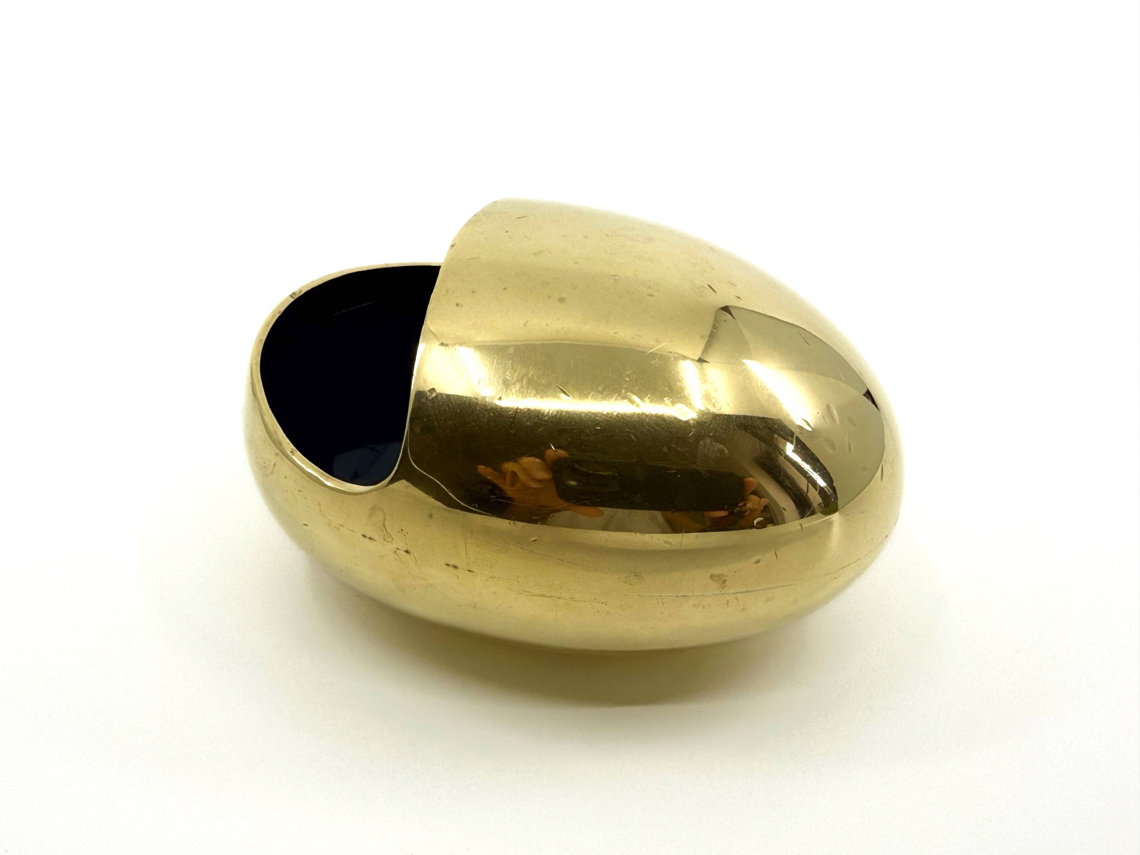 Modernist ashtray "the smile" • Hans Bundle for Carl Cohr • Denmark 50s