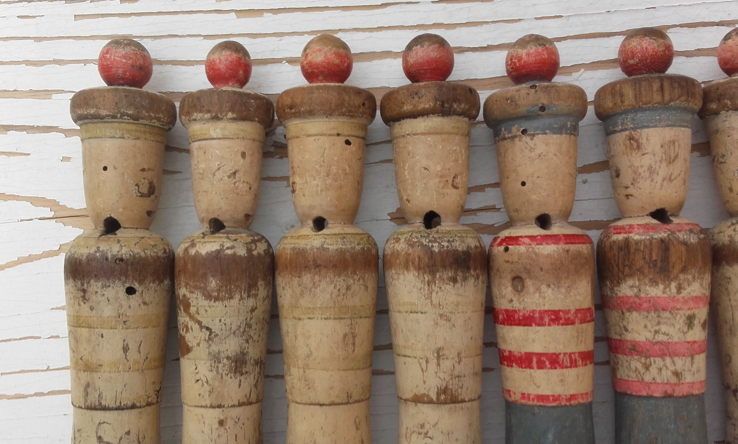 Jeu de 9 quilles marins en bois