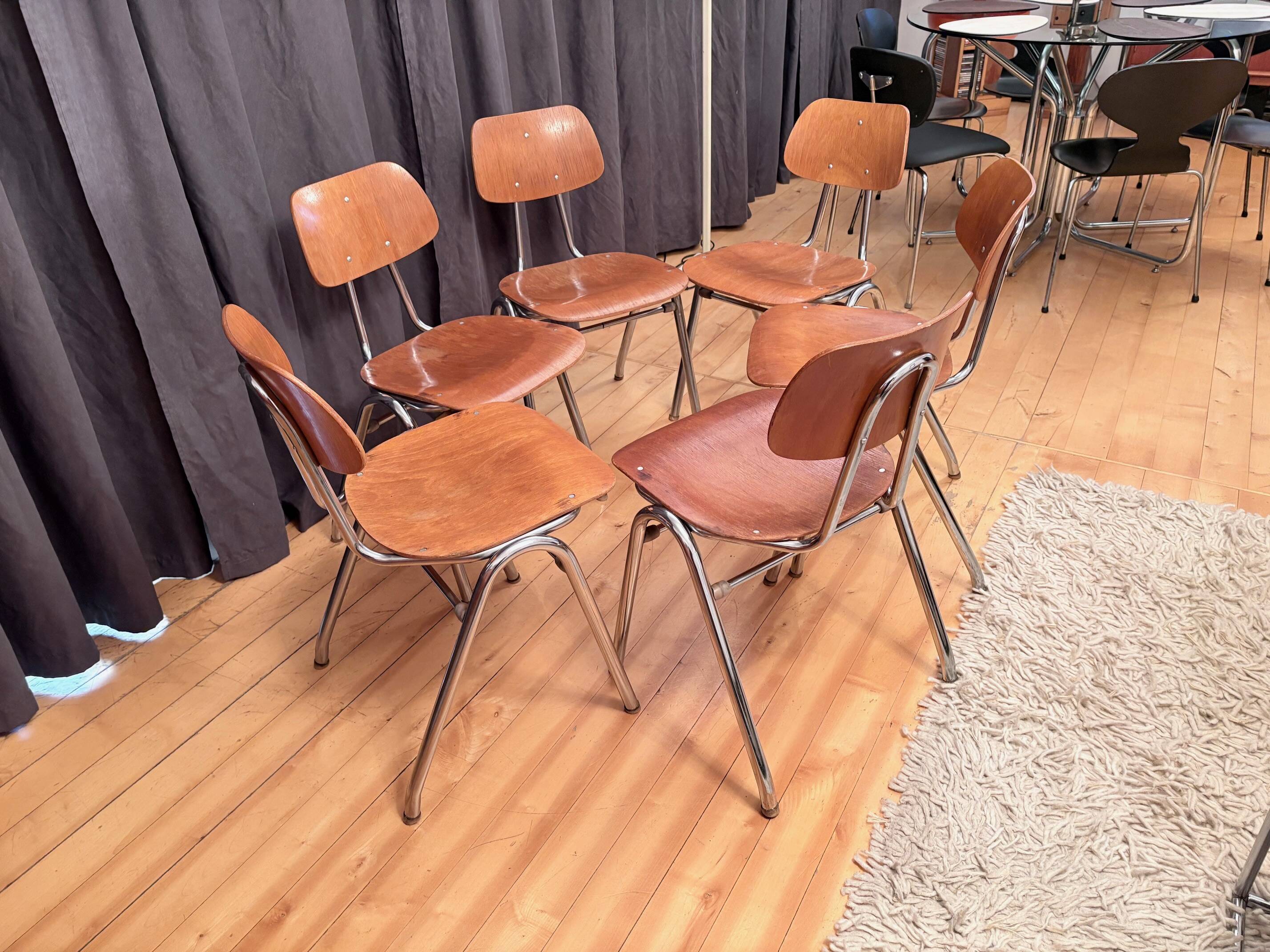 Set of six KN-38 chairs designed by Karl Nothhelfer for VS Möbel, Germany,
