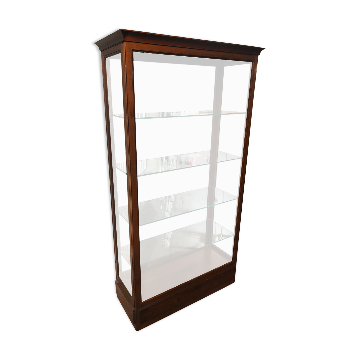 Clear mahogany showcase 40/50 years
