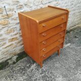 Vintage oak chest of drawers