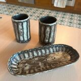 Ceramic soap dish and 2 assorted glasses