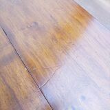 Extendable oval table