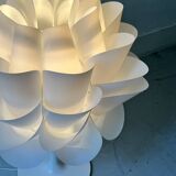 White artichoke tulip design table lamp