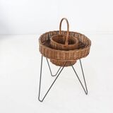 Plant basket